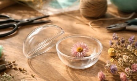 Kugel mit Trockenblumen basteln