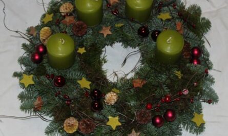 Grüner Adventskranz