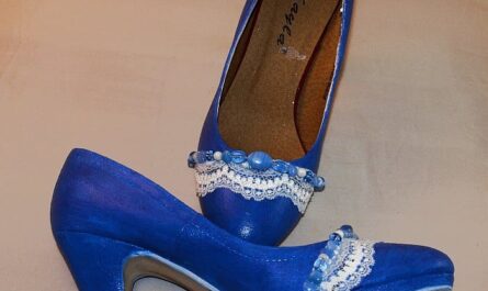 Blaue Schuhe pimpen