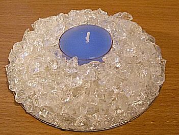 CD-Teelichthalter mit Glassteinen