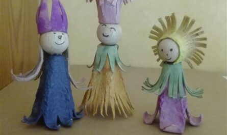 Fingerpuppen aus Eierkarton