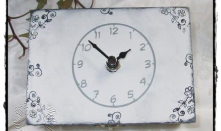 Schatulle/Schatzkiste als Uhr im Shabby Chic Style
