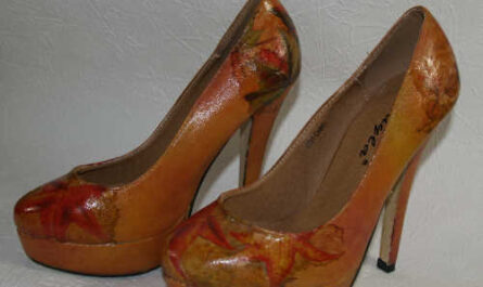Schuhe in Serviettentechnik