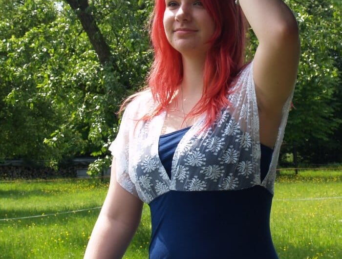 Spitzenshirt