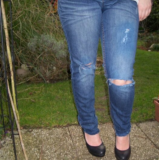 Used Jeans oder Destroyed Jeans selber machen