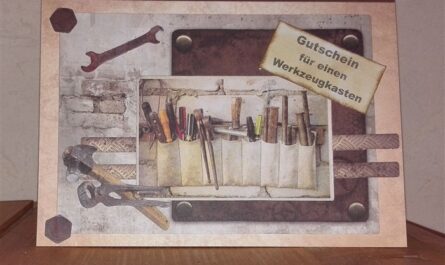 Gutscheinkarte für einen Werkzeugkoffer