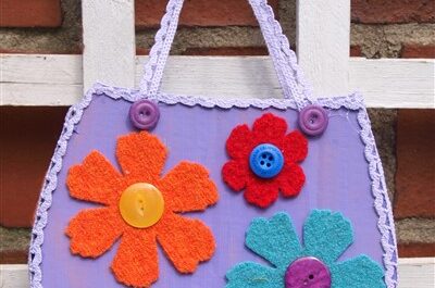 Tasche aus altem Karton