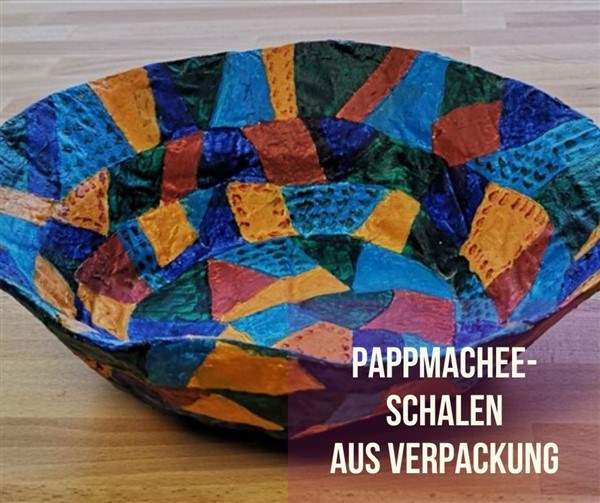 Pappmachee-Schalen aus Wokverpackung