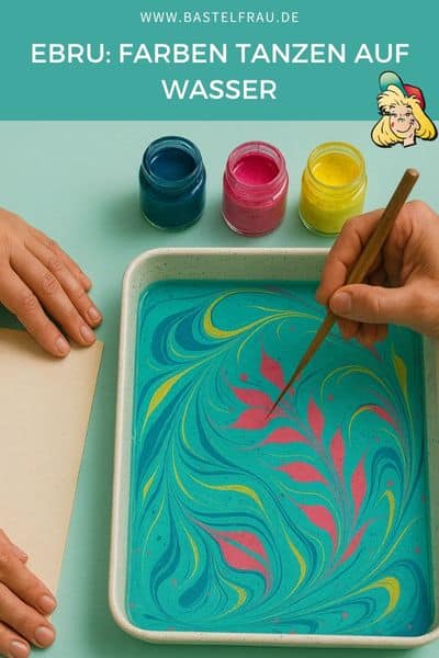 Ebru selber machen: So funktioniert die faszinierende Kunst der Wassermarmorierung. Alles über Geschichte, Materialien, Muster & DIY-Anleitung!