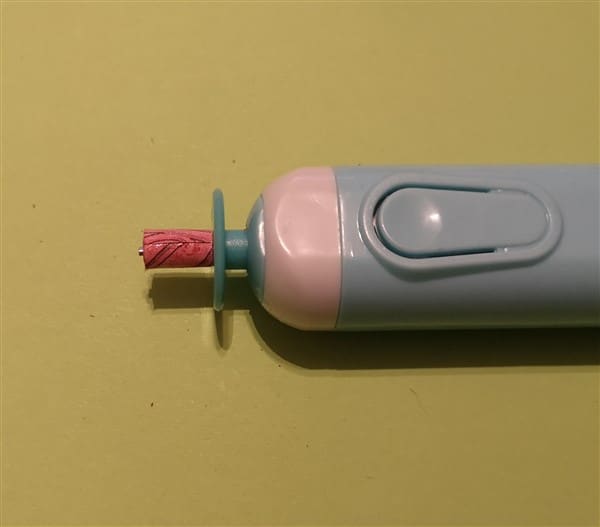 Statt Perlenroller kaufen - Quillingstift mit Batterie