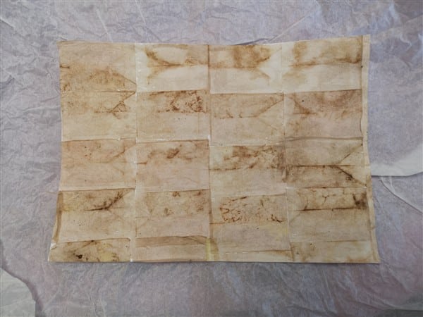 Frankenpaper aus Teebeutelpapier –geschnitten
