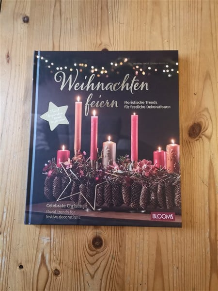 Weihnachten feiern – Floristische Trends für festliche Dekorationen